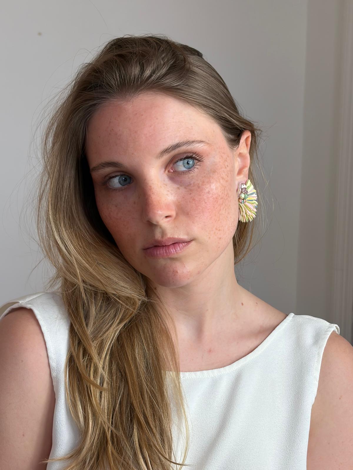 Boucles d'oreilles brodées ISÉE