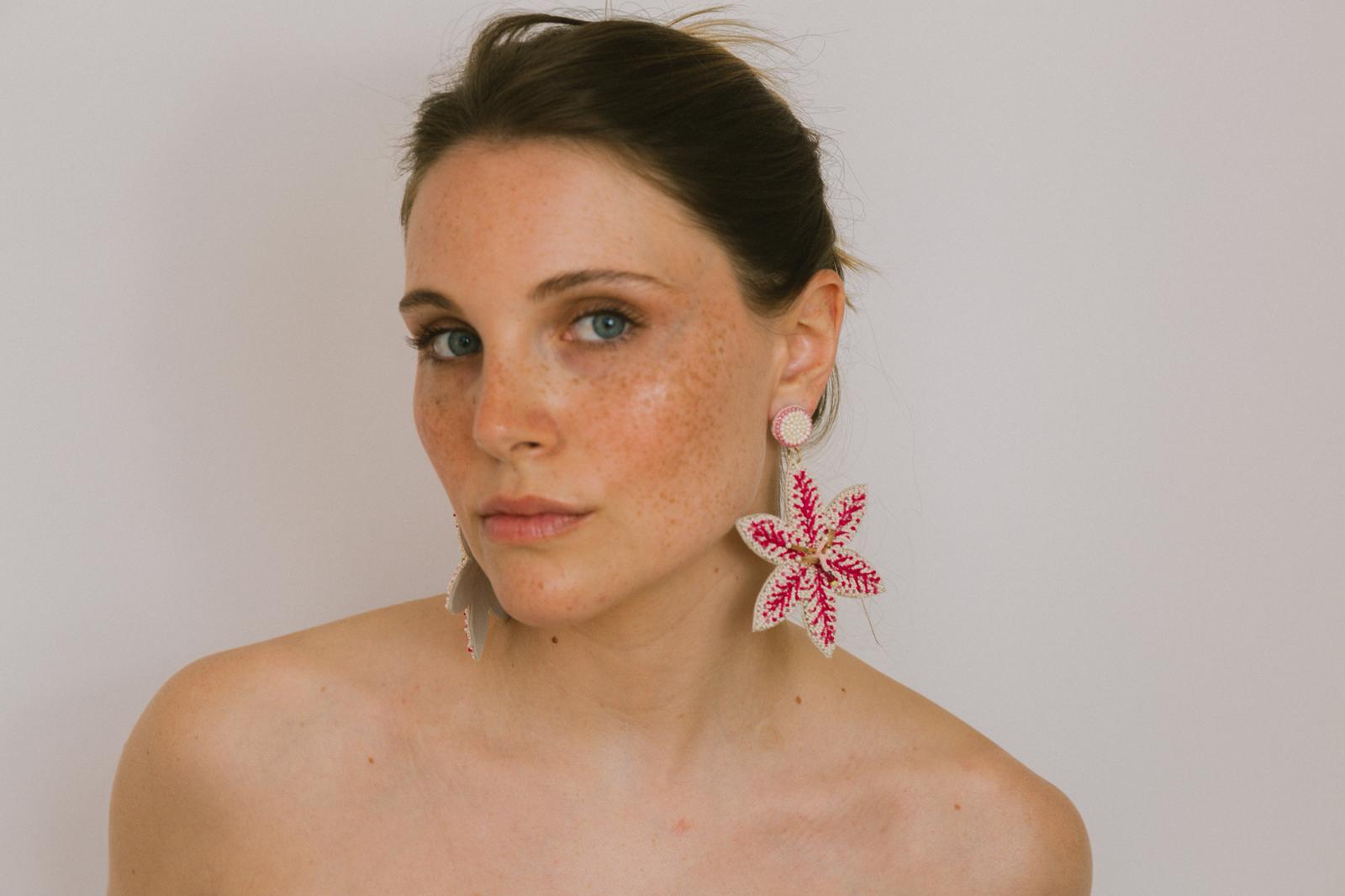 Boucles d'oreilles brodées Perlées AVA