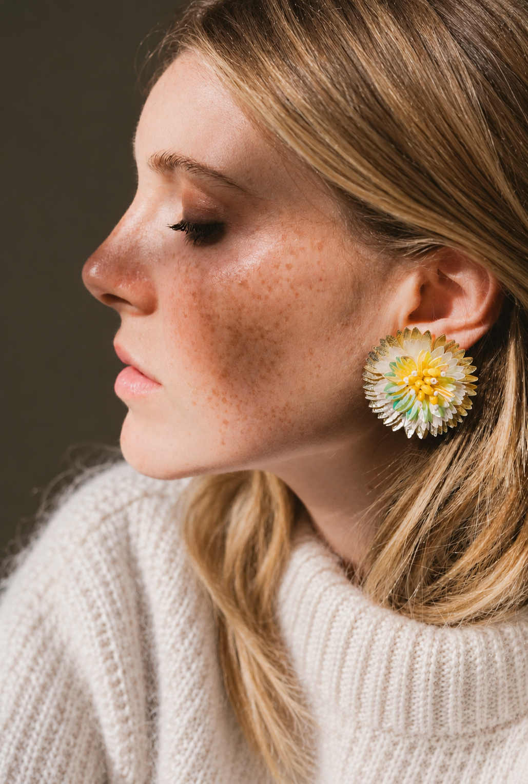 Boucles d'oreilles brodées ZINNIA