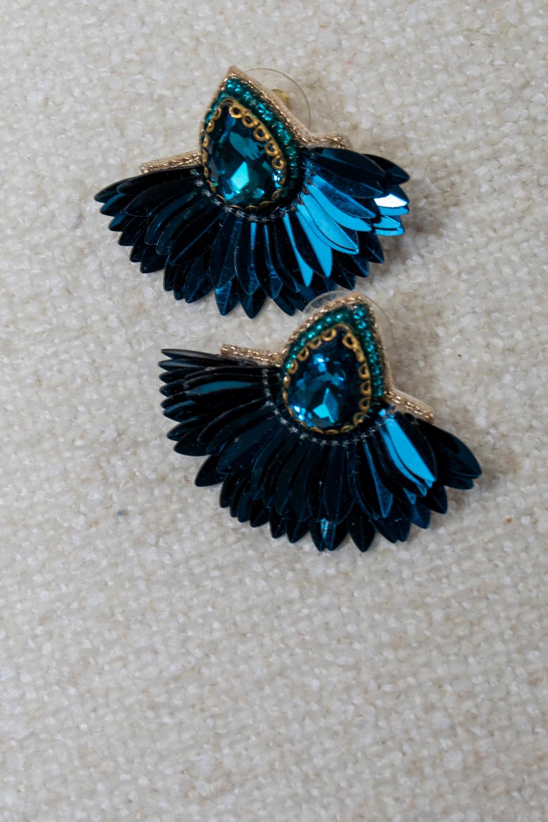 Cassiopeia embroidered earrings