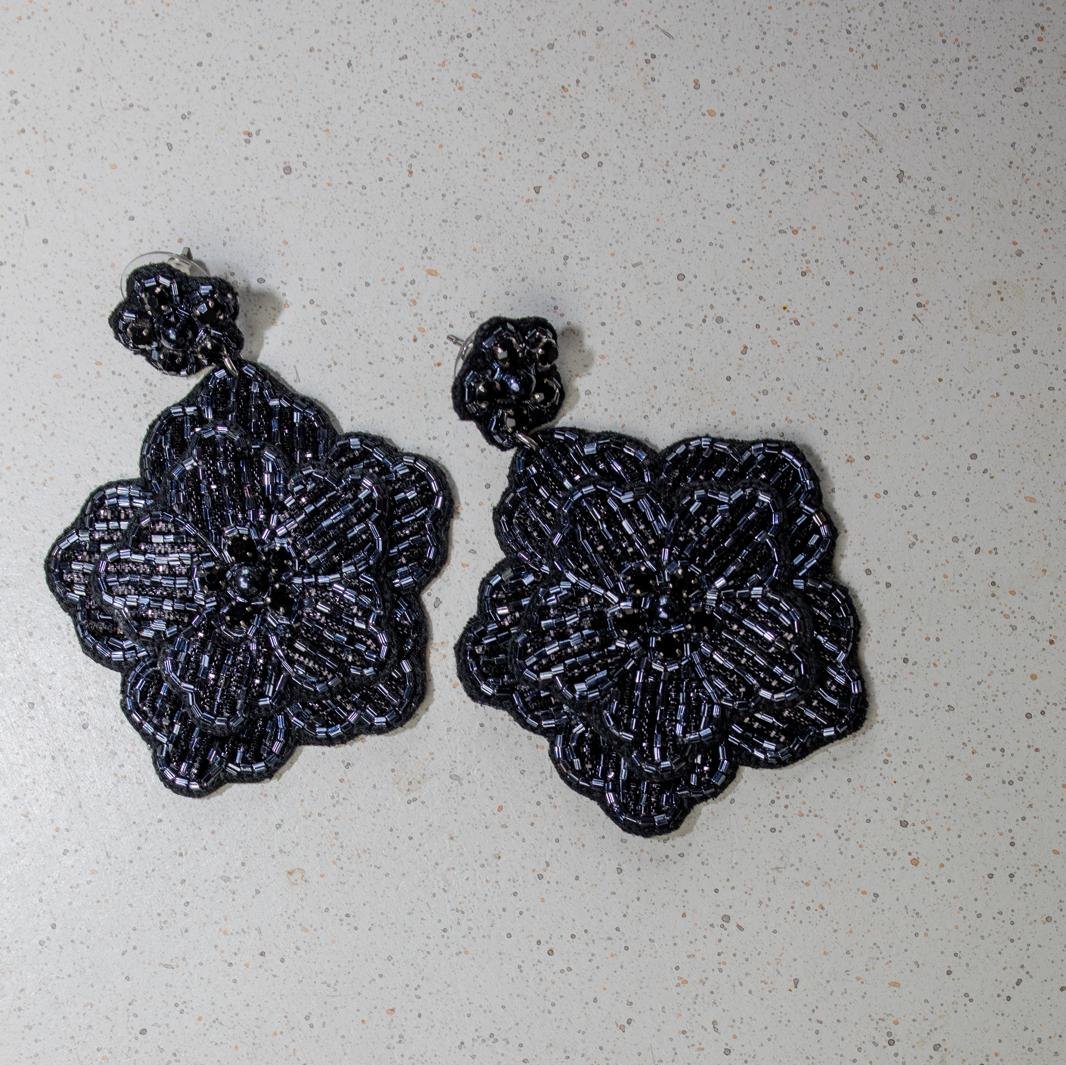 Cassiopeia embroidered earrings